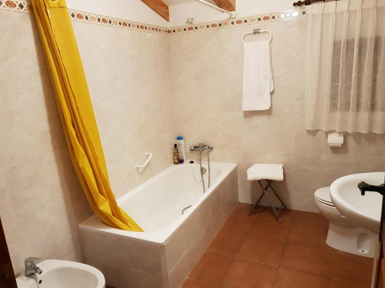 Casa Rural Barba Fuente-Higuera Exterior photo